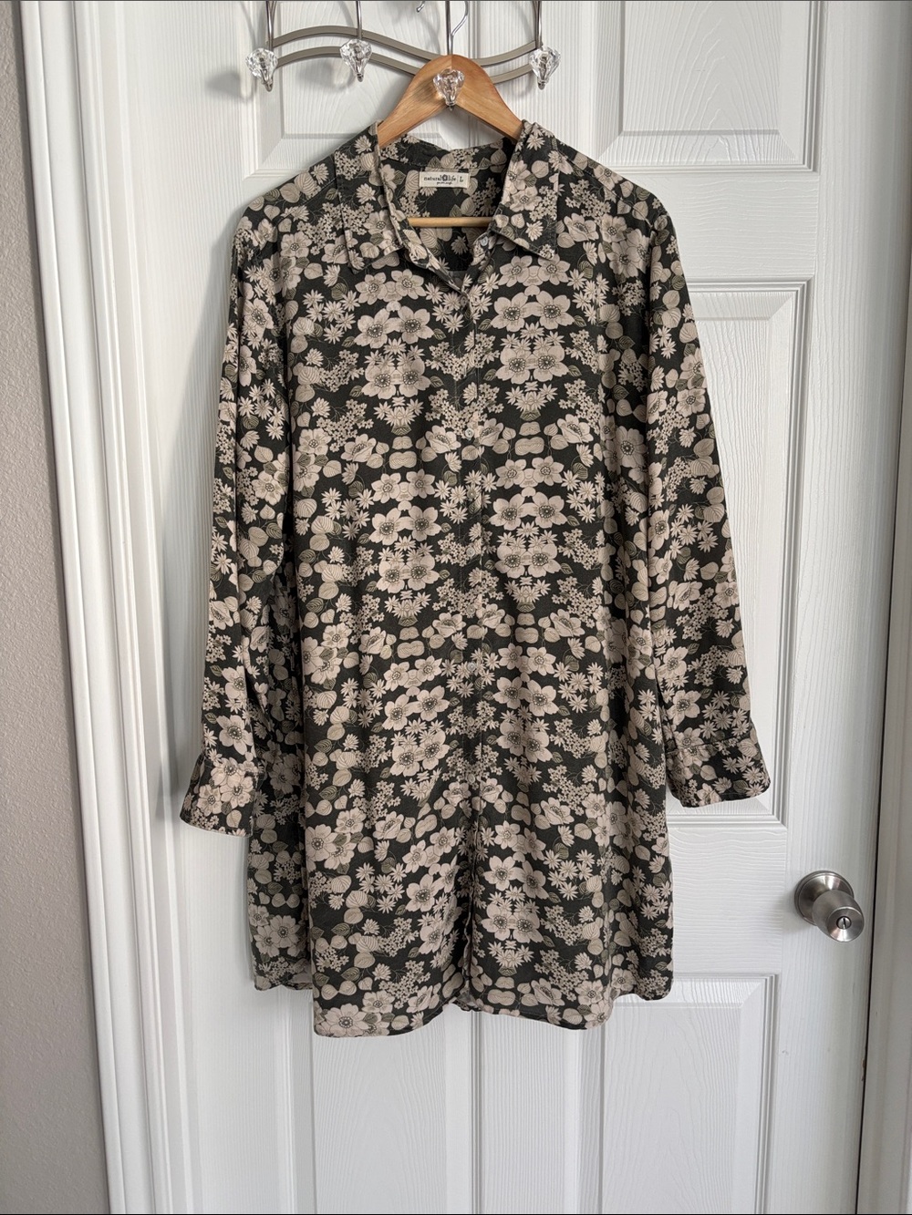 Natural Life Floral Button-Front Tunic Shirt Dress Cream Olive Green Size L